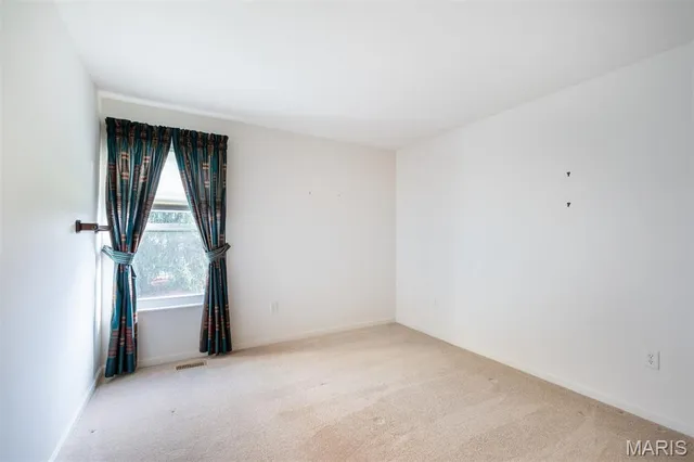 $369,900 | 13114 Walden Woods Court, St. Louis, MO 63146