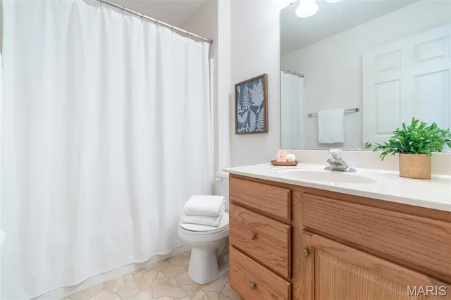 $369,900 | 13114 Walden Woods Court, St. Louis, MO 63146