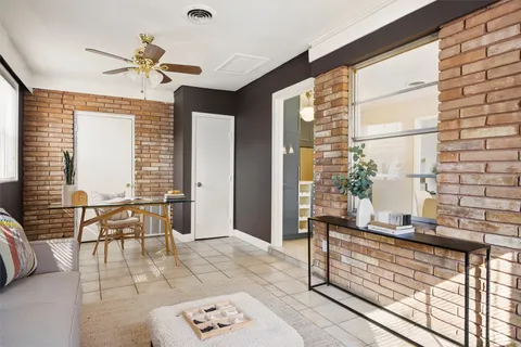 $489,000 | 3206 Goodwin Avenue, Austin, TX 78702