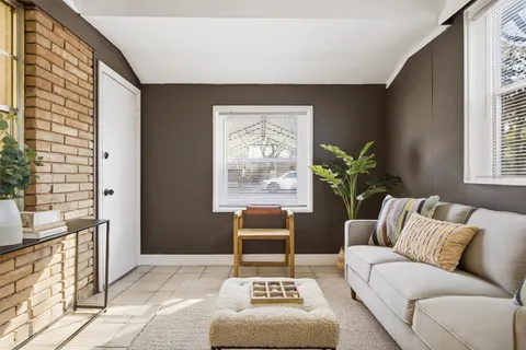 $484,000 | 3206 Goodwin Avenue, Austin, TX 78702