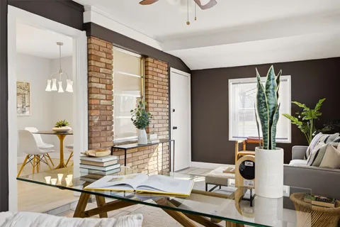 $484,000 | 3206 Goodwin Avenue, Austin, TX 78702