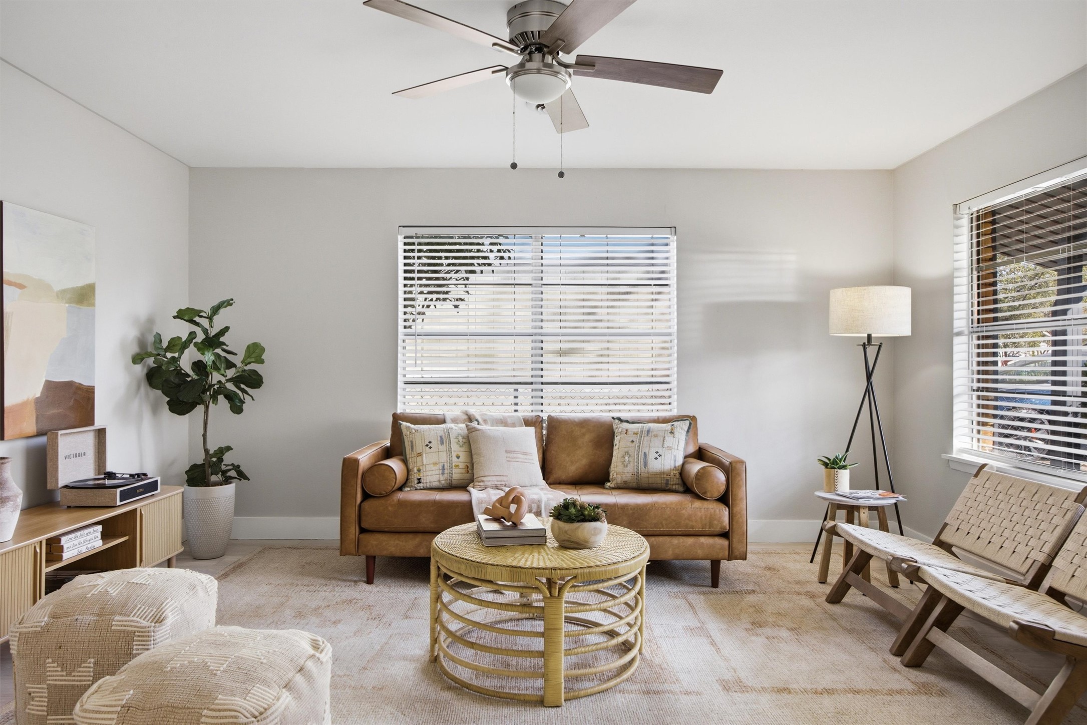 3206 Goodwin Avenue Austin, TX 78702 - Photo 2 of 31