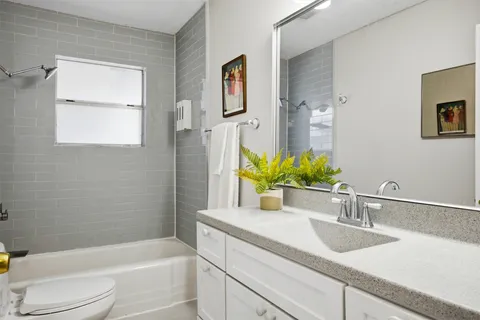 $489,000 | 3206 Goodwin Avenue, Austin, TX 78702