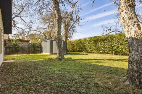$484,000 | 3206 Goodwin Avenue, Austin, TX 78702