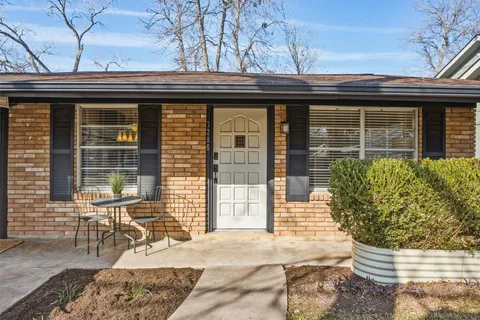 $484,000 | 3206 Goodwin Avenue, Austin, TX 78702