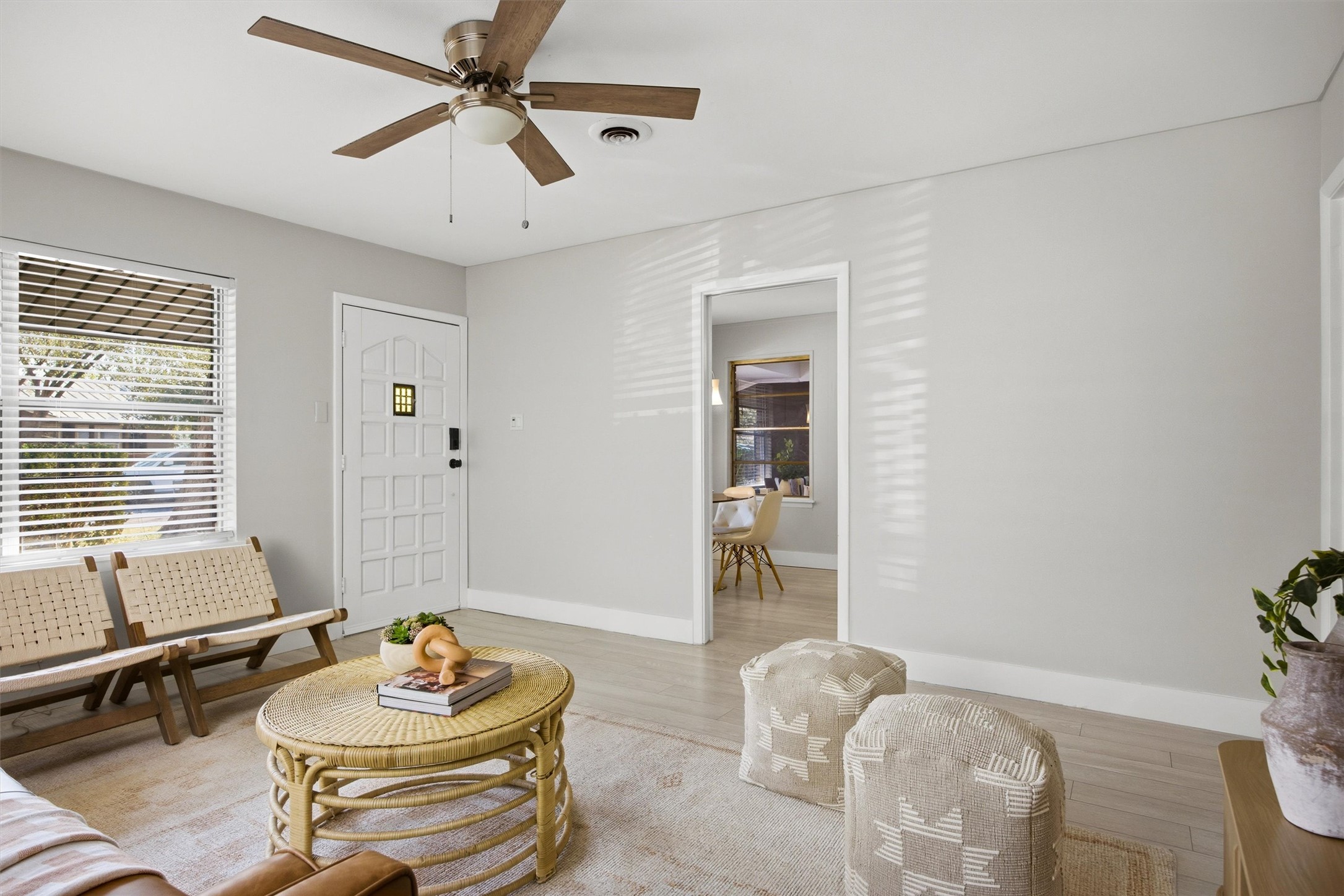 3206 Goodwin Avenue Austin, TX 78702 - Photo 6 of 31