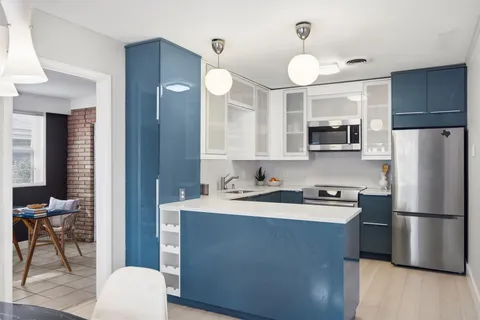 $489,000 | 3206 Goodwin Avenue, Austin, TX 78702