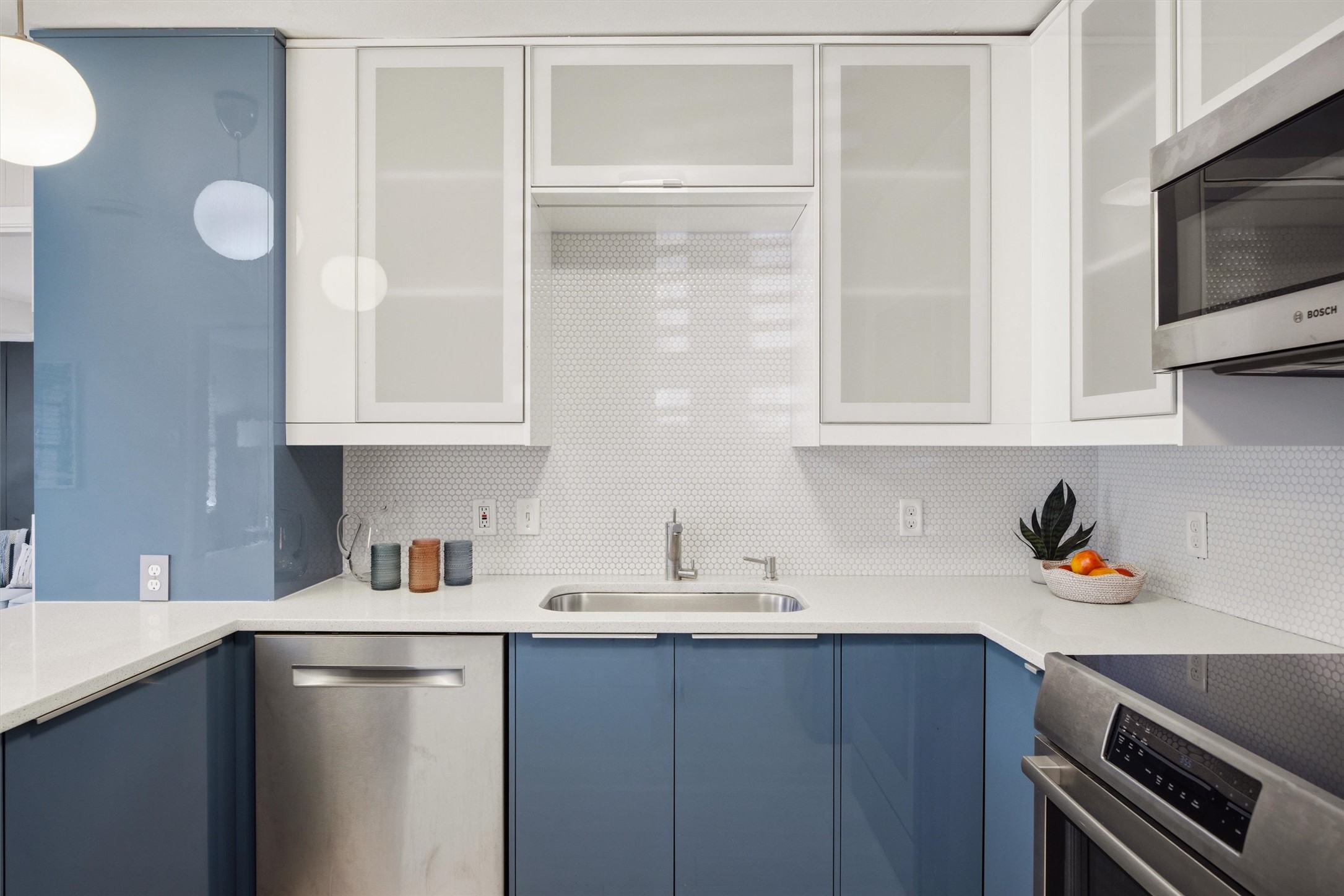 3206 Goodwin Avenue Austin, TX 78702 - Photo 9 of 31