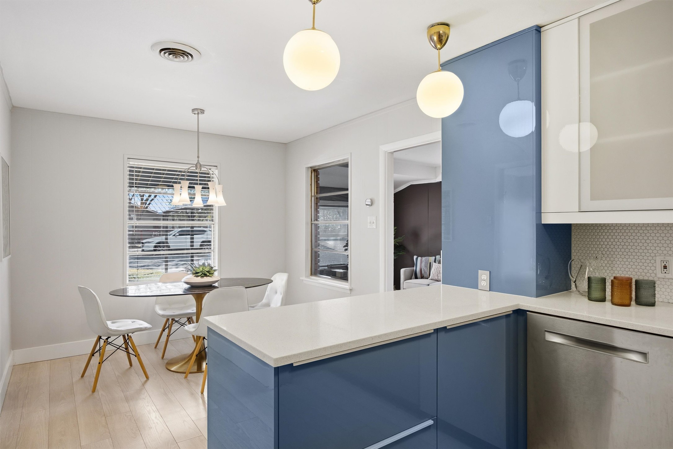 3206 Goodwin Avenue Austin, TX 78702 - Photo 10 of 31