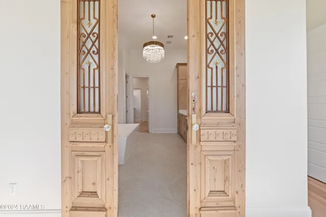 $1,199,000 | 202 Winding Wood Lane, Lafayette, LA 70508