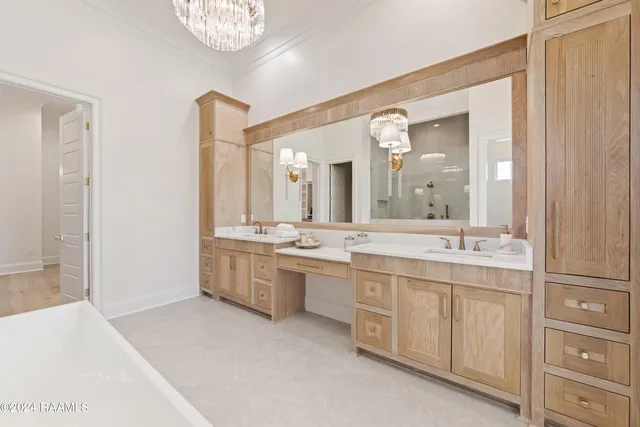 $1,199,000 | 202 Winding Wood Lane, Lafayette, LA 70508