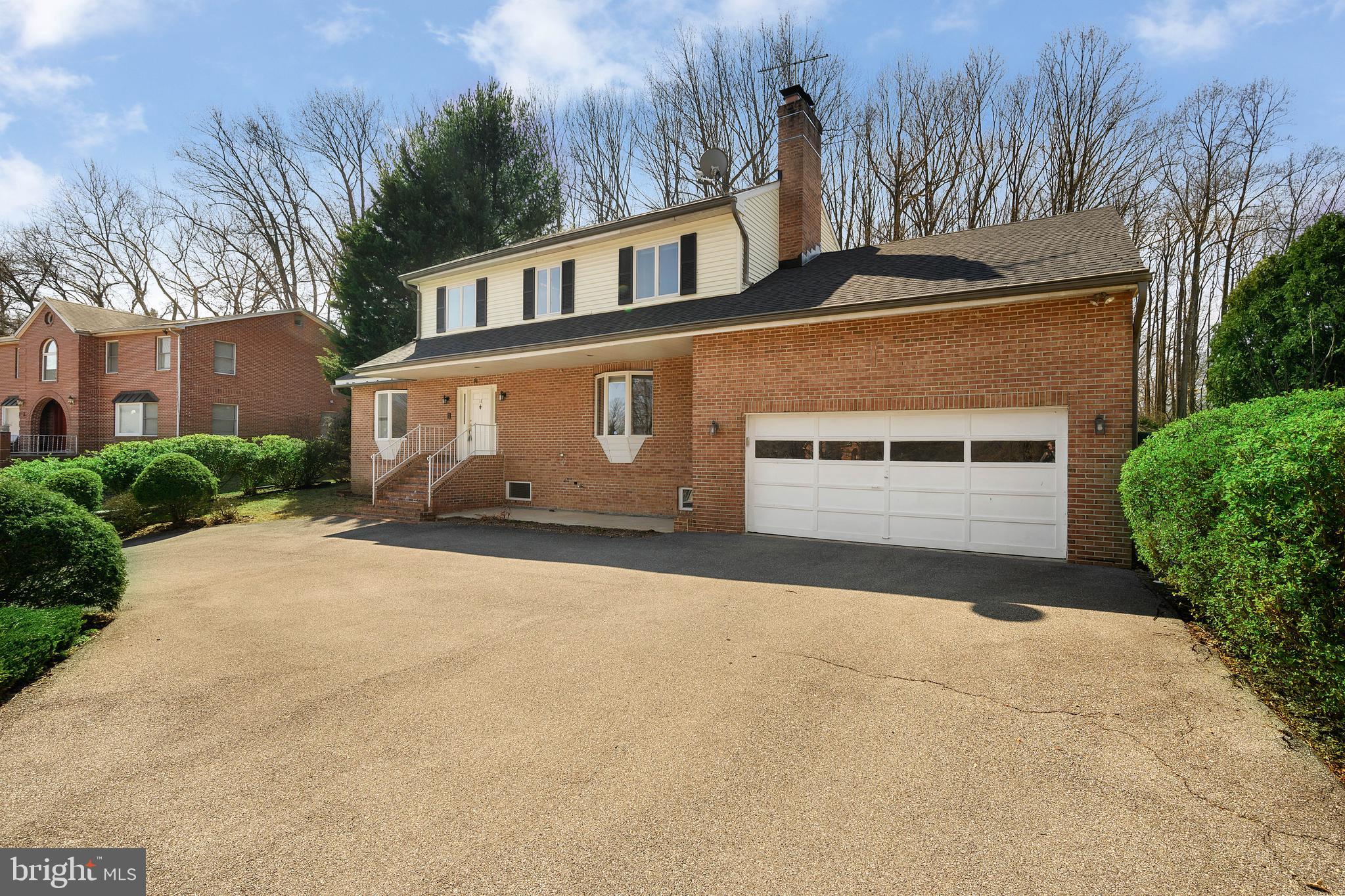 18 Homecrest Court Silver Spring, MD 20906 - Photo 3 of 31 Gallery Image 3