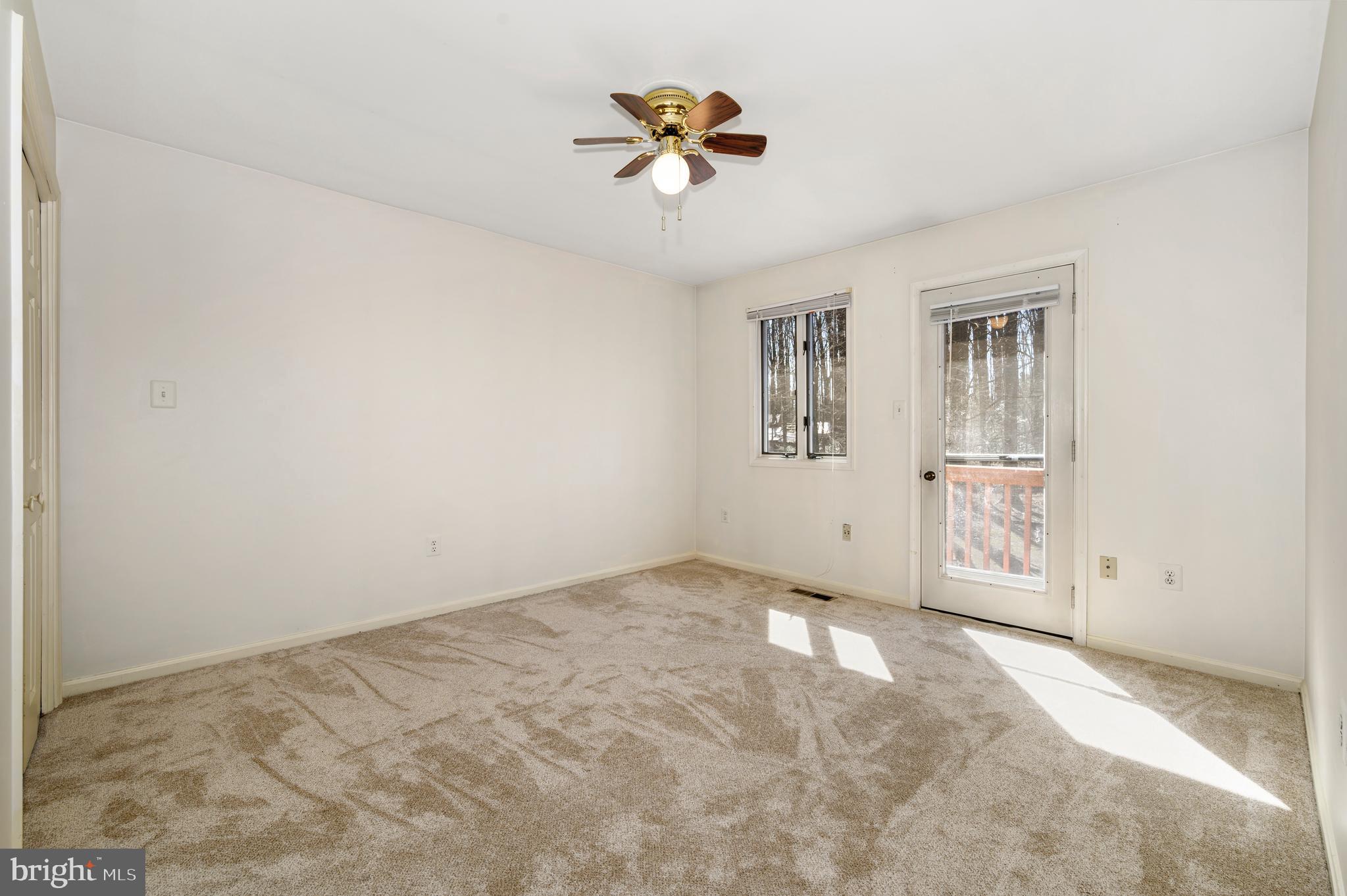 18 Homecrest Court Silver Spring, MD 20906 - Photo 23 of 31 2nd Bedroom Balcony