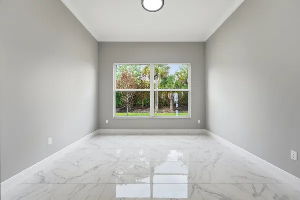 $3,500 | 6391 High Pointe Circle, Vero Beach, FL 32967