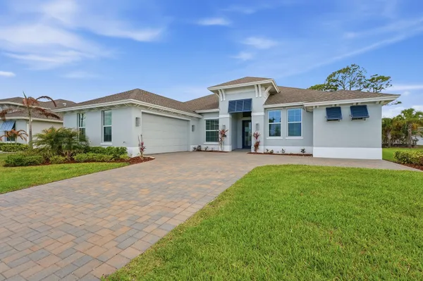 $3,500 | 6391 High Pointe Circle, Vero Beach, FL 32967