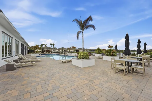 $3,500 | 6391 High Pointe Circle, Vero Beach, FL 32967