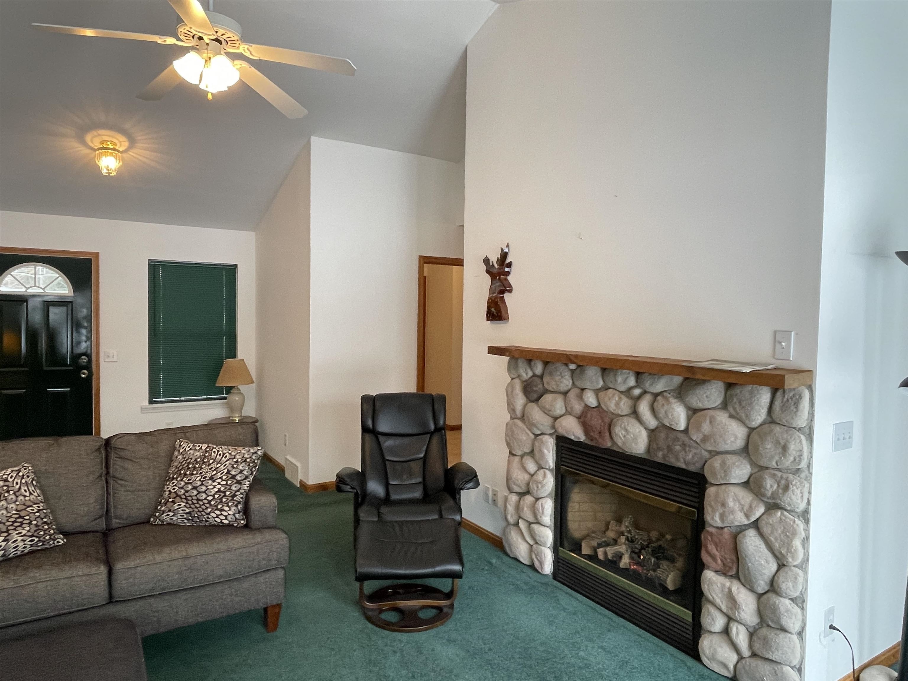 4155 South 39 Road Cadillac, MI 49601 - Photo 13 of 39 1896894-12.JPG