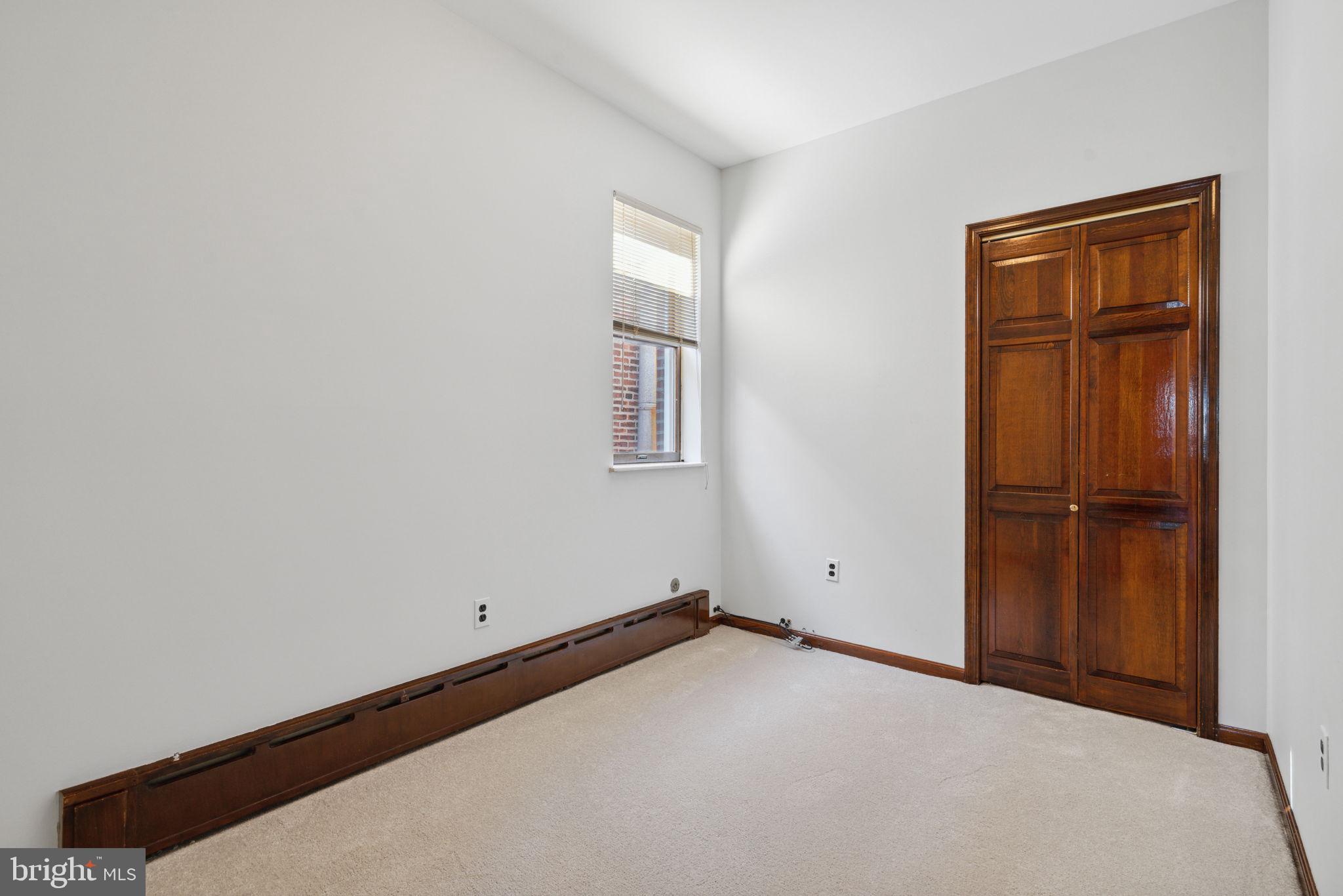 2426 South 20th Street Philadelphia, PA 19145 - Photo 21 of 31