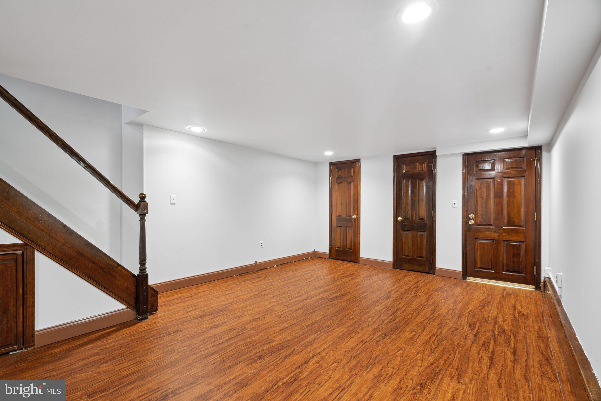 2426 South 20th Street Philadelphia, PA 19145 - Photo 25 of 31