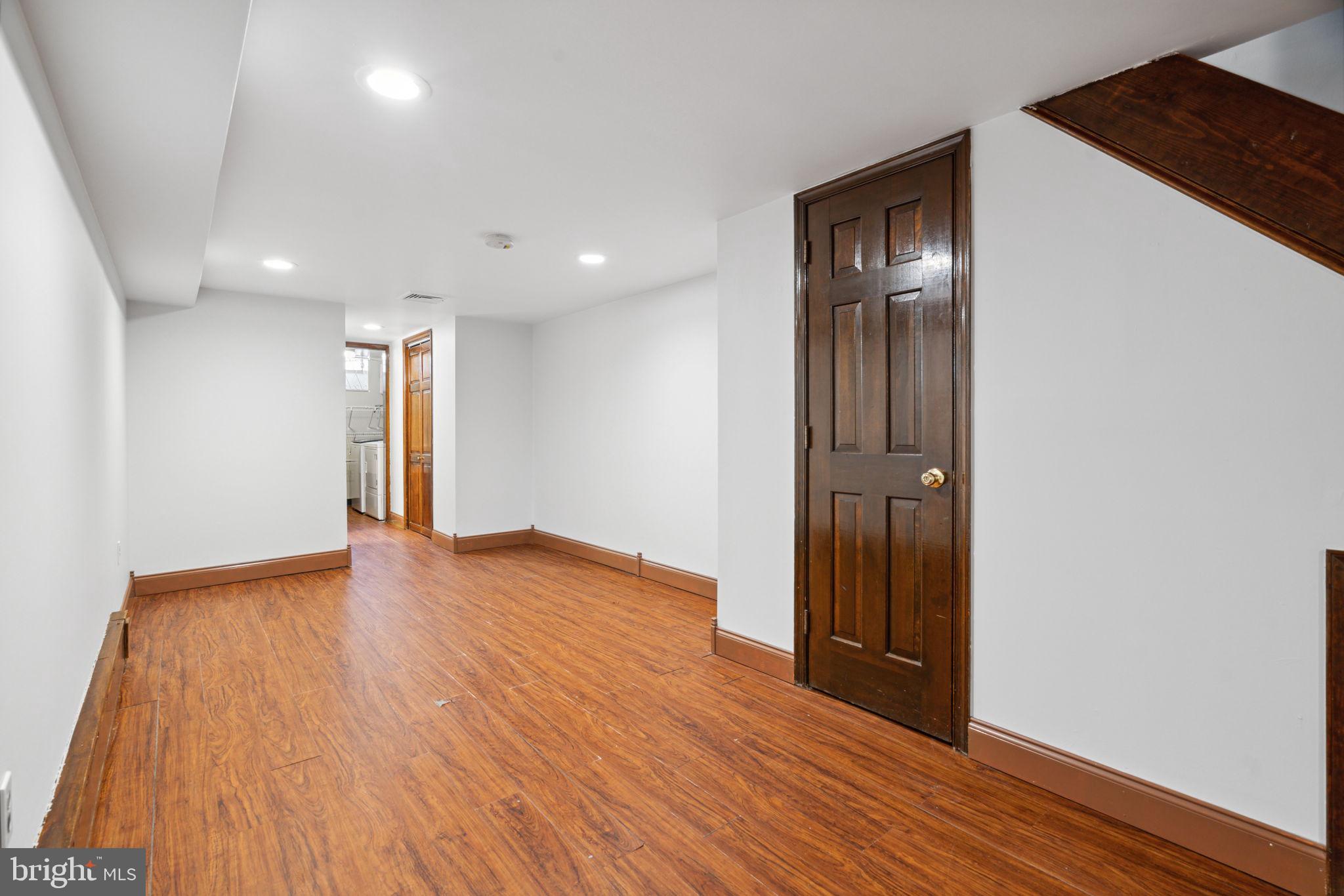 2426 South 20th Street Philadelphia, PA 19145 - Photo 27 of 31