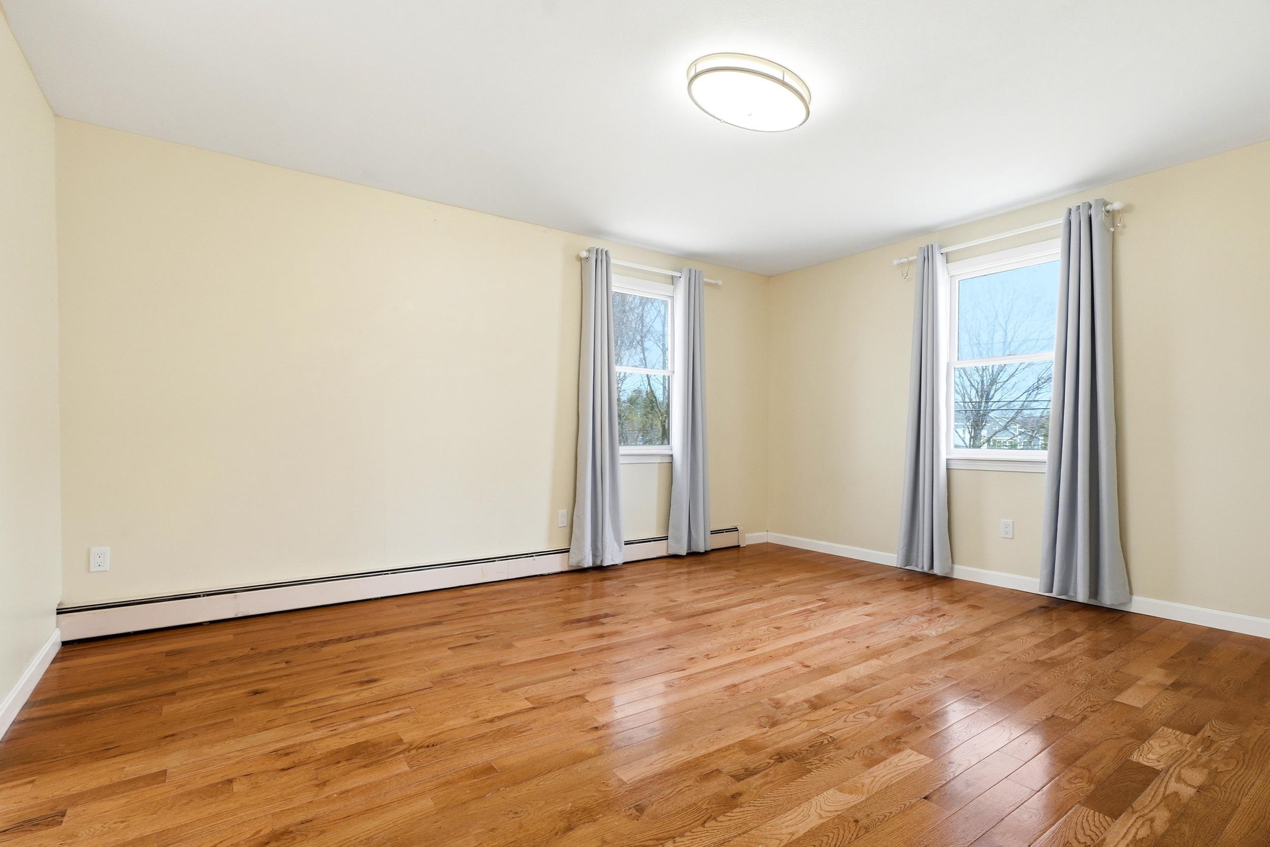 243 Winnacunnet Road Hampton, NH 03842 - Photo 16 of 41
