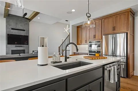 $995,000 | 12402 West 170th Terrace, Overland Park, KS 66221