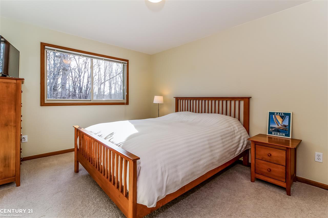 3235 Edmunton Drive Rochester Hills, MI 48306 - Photo 34 of 61