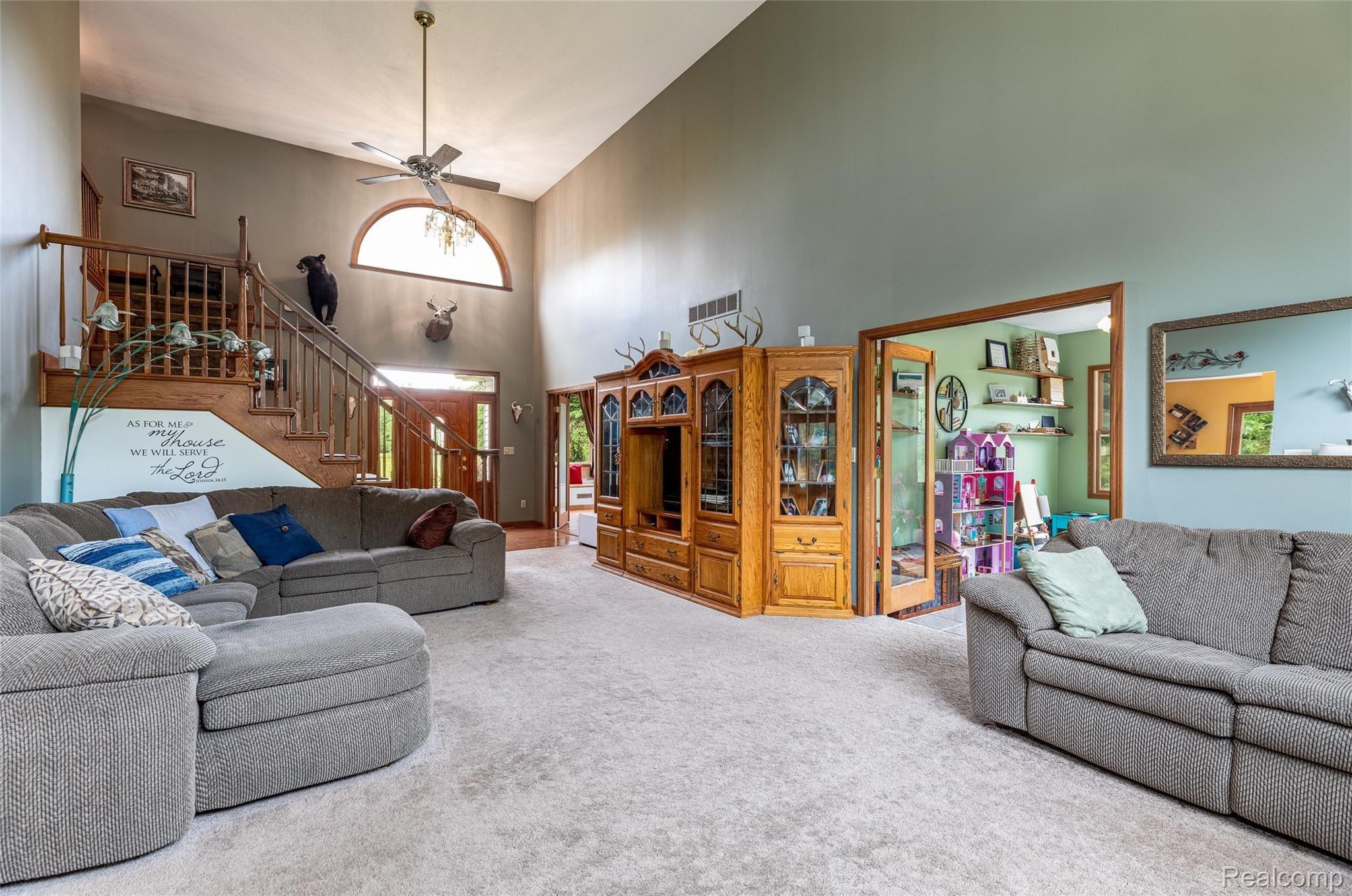 13034 Capernall Road Carleton, MI 48117 - Photo 6 of 44 16.Living