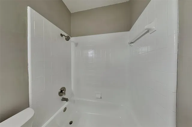 $2,175 | 4816 Grainger Trail, Fort Worth, TX 76137