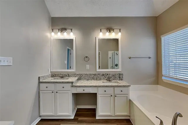 $2,175 | 4816 Grainger Trail, Fort Worth, TX 76137