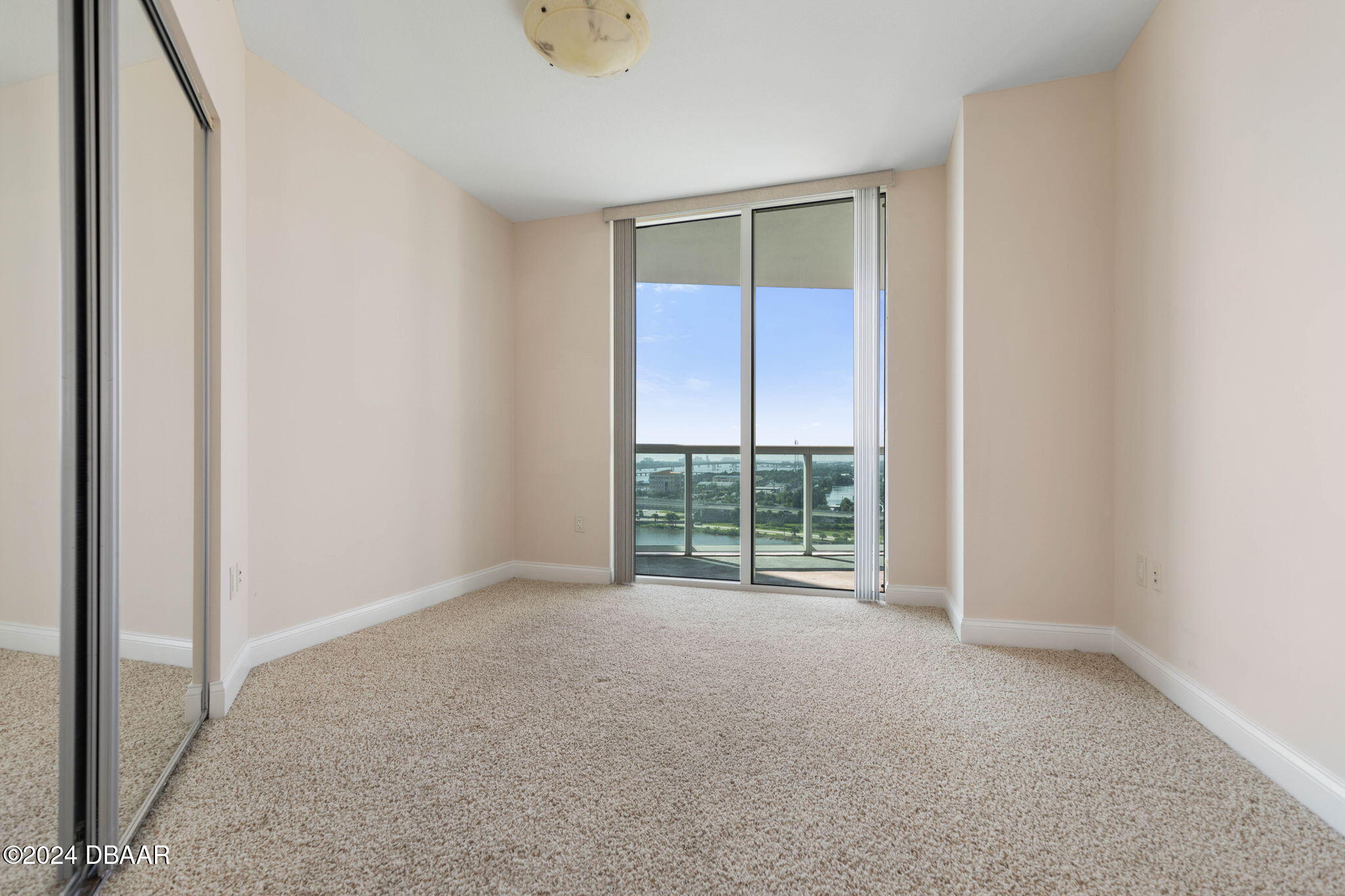 231 Riverside Drive, Unit 12091 Daytona Beach, FL 32117 - Photo 16 of 102 43-web-or-mls-231 Riverside Dr #1209-43