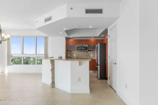 $2,900 | 231 Riverside Drive, Unit 12091, Daytona Beach, FL 32117