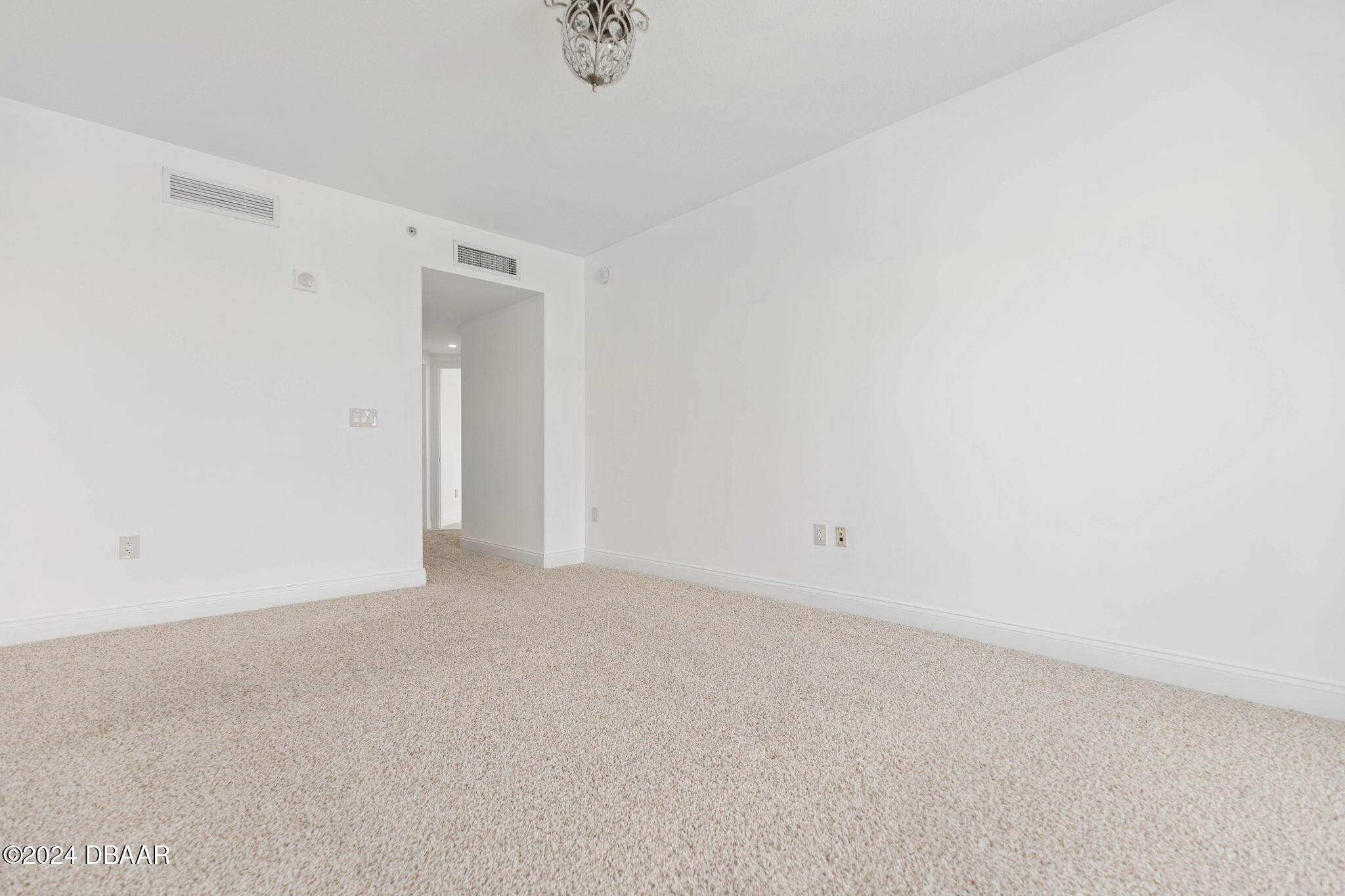 231 Riverside Drive, Unit 12091 Daytona Beach, FL 32117 - Photo 47 of 102 33-web-or-mls-231 Riverside Dr #1209-33