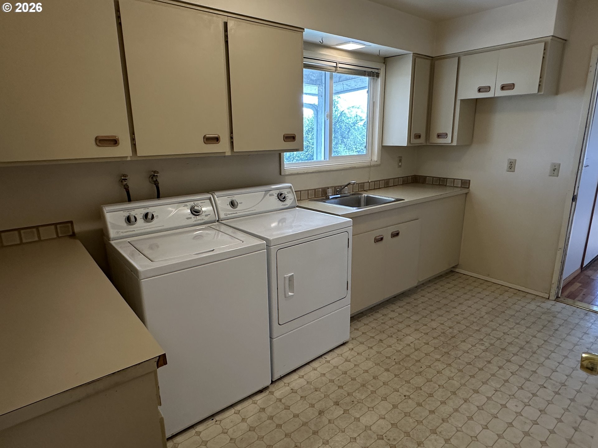 20431 Southwest Edy Road Sherwood, OR 97140 - Photo 25 of 29