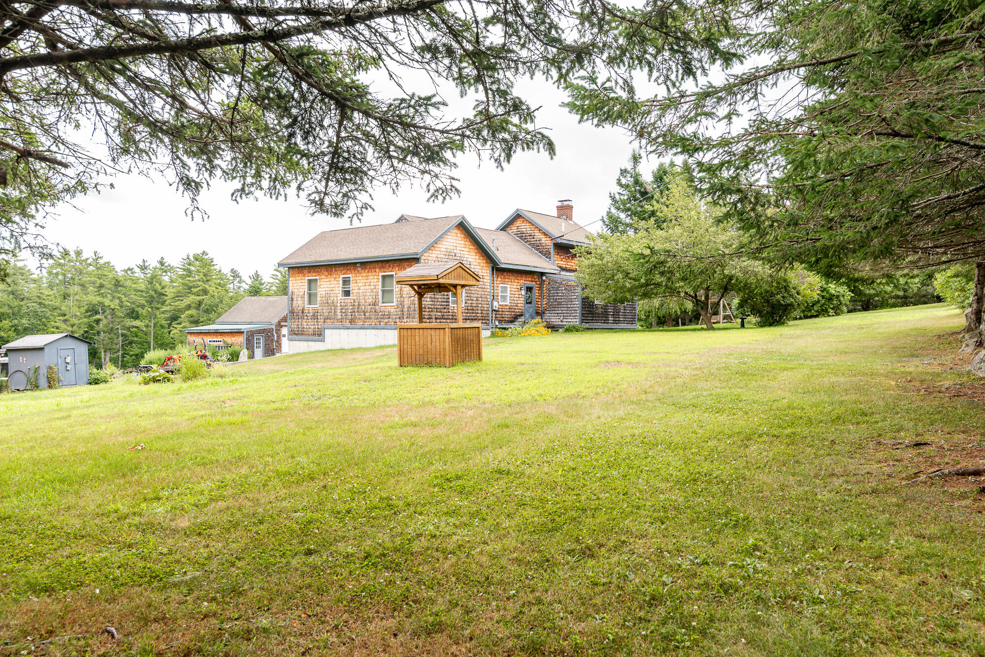 99 Emerys Bridge Road South Berwick, ME 03908 - Photo 2 of 57 750_9372