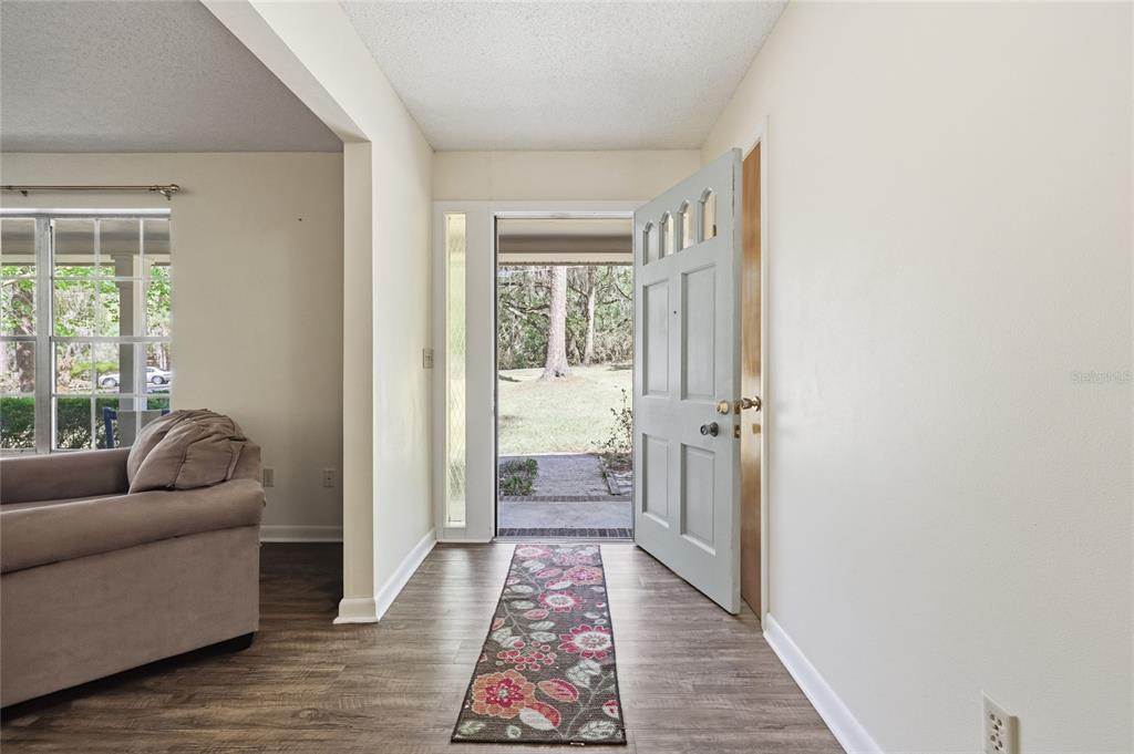 3307 Southwest 1st Way Gainesville, FL 32601 - Photo 7 of 63 Gallery Image 7