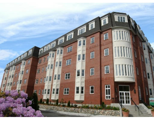 120 Wyllis Avenue, Unit 319 Everett, MA 02149 - Photo 1 of 1