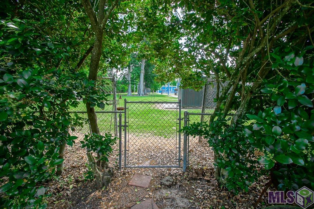 909 East Rome Street Gonzales, LA 70737 - Photo 21 of 25 Gallery Image 21