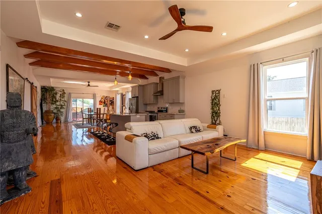 $319,000 | 2009 Center Street, Arabi, LA 70032