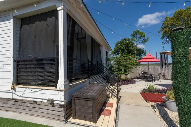 $319,000 | 2009 Center Street, Arabi, LA 70032