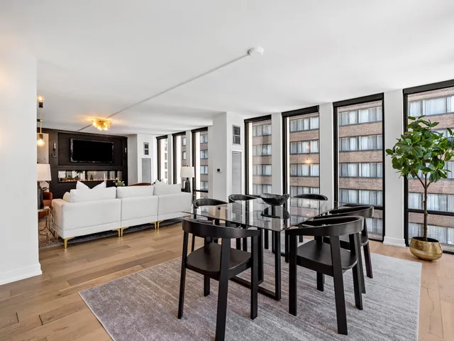 $1,299,900 | 200 East Delaware Place, Unit 8/9C, Chicago, IL 60611