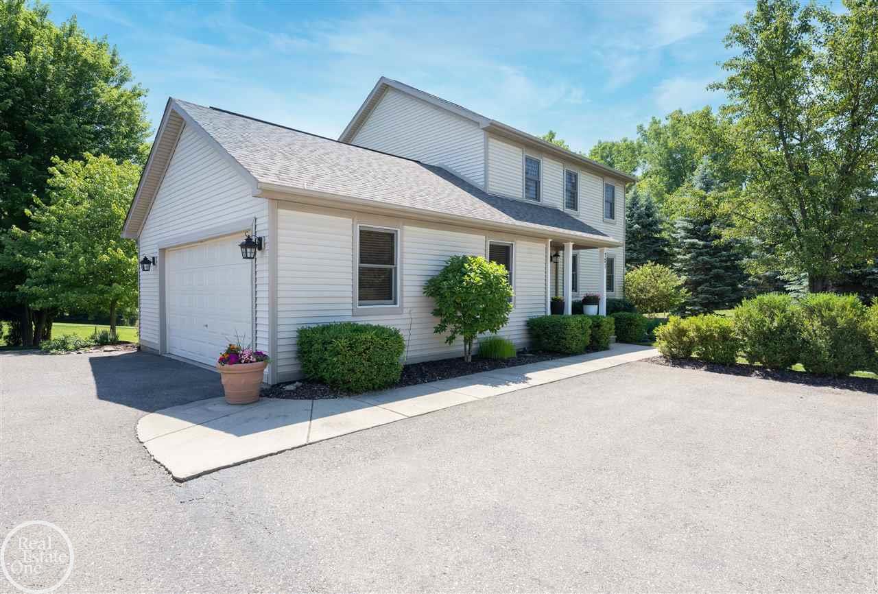 721 South Livernois Road Rochester, MI 48307 - Photo 2 of 31 50016113-1.JPG