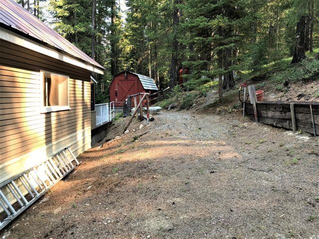 2526 Pend Oreille Lake Road Colville, WA 99114 - Photo 35 of 42 Gallery Image 35