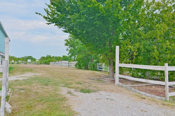 $85,000 | 1003 B 24th Street, San Leon, TX 77539
