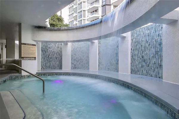 $4,300 | 21205 Northeast 37th Avenue, Unit 2204, Aventura, FL 33180