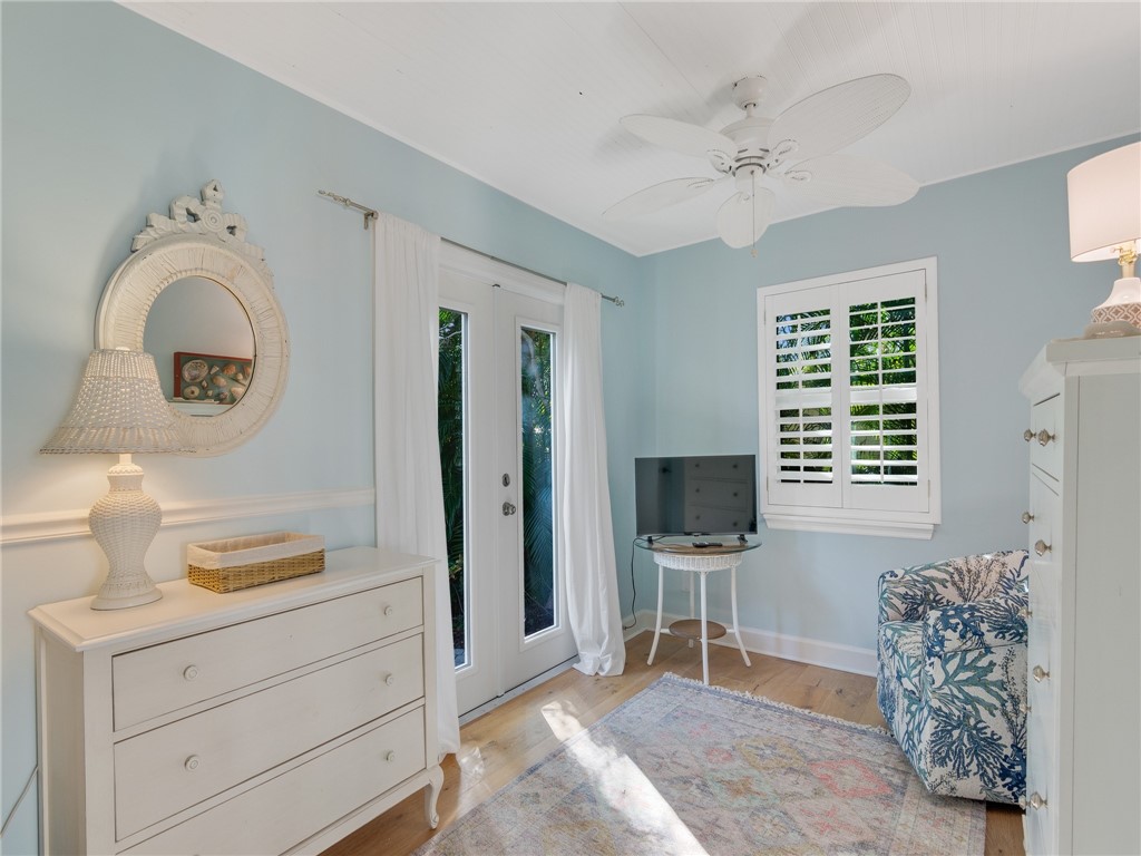 1971 Pebble Path Vero Beach, FL 32963 - Photo 22 of 36 a living room with furniture and a flat screen tv