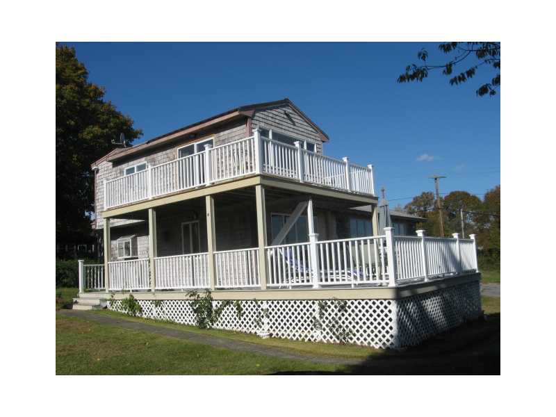 18 Pier Road Portsmouth, RI 02872 - Photo 2 of 7 Exterior Front.