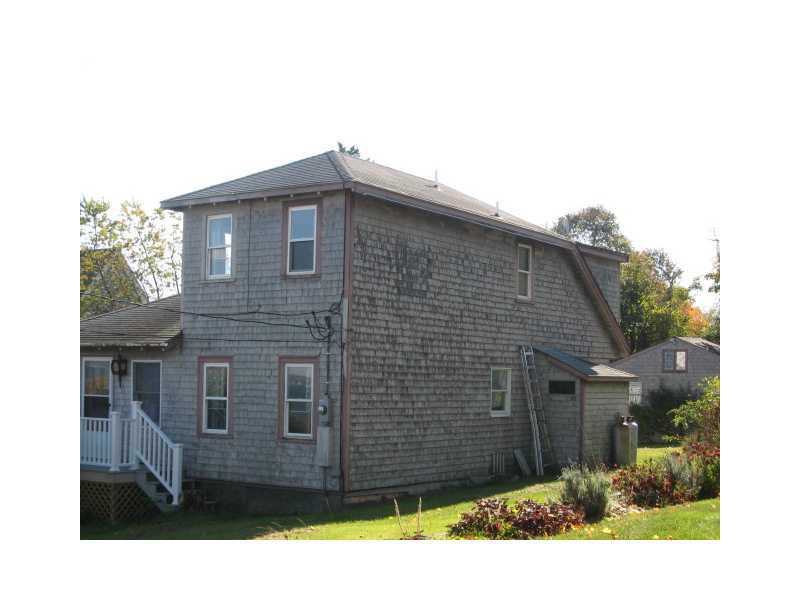 18 Pier Road Portsmouth, RI 02872 - Photo 3 of 7 Exterior Front.