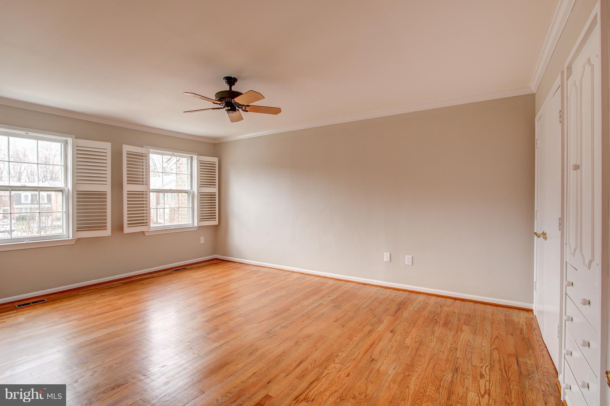 7252 Greentree Road Bethesda, MD 20817 - Photo 18 of 33 Gallery Image 18