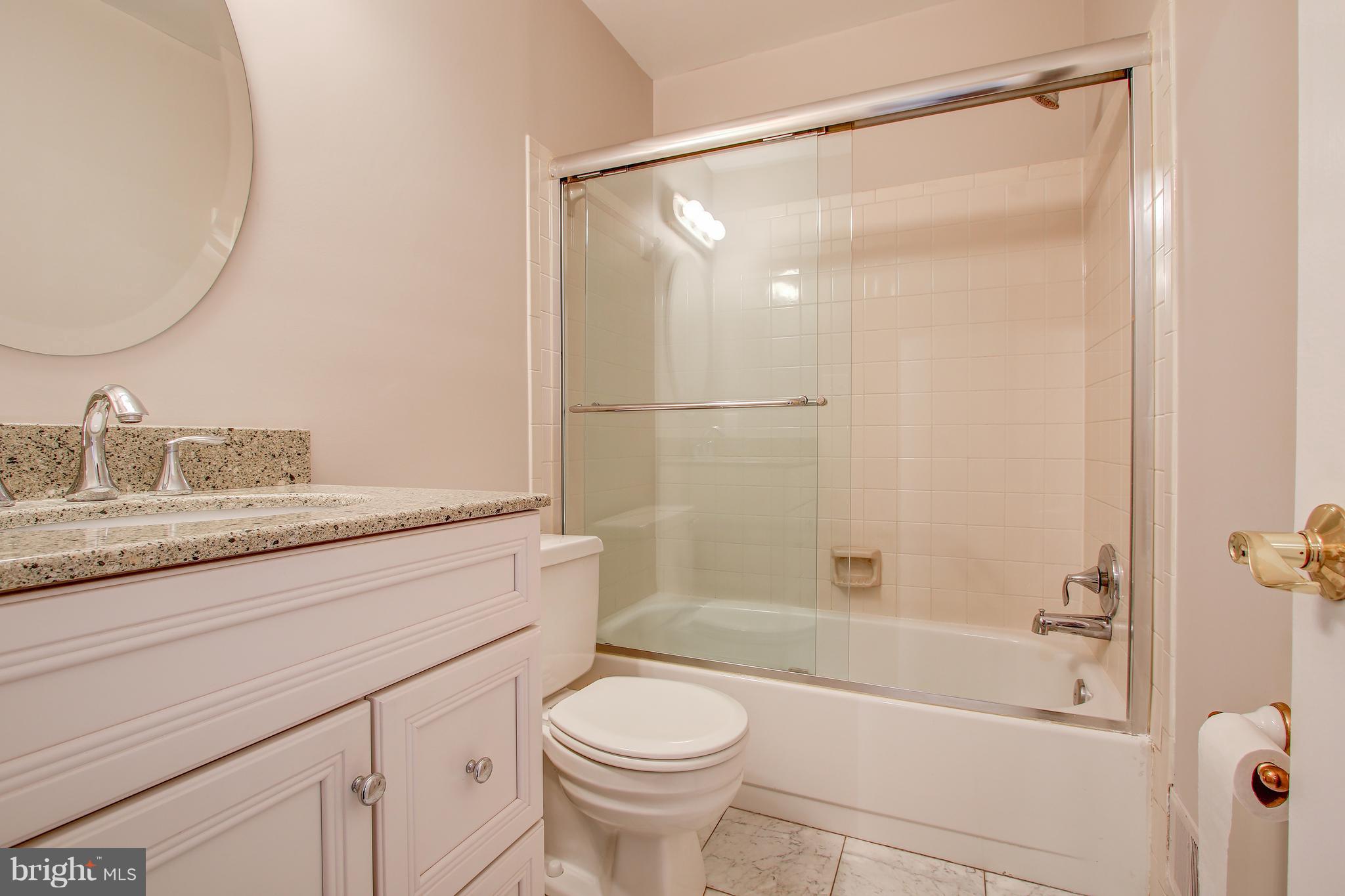 7252 Greentree Road Bethesda, MD 20817 - Photo 23 of 33 Gallery Image 23